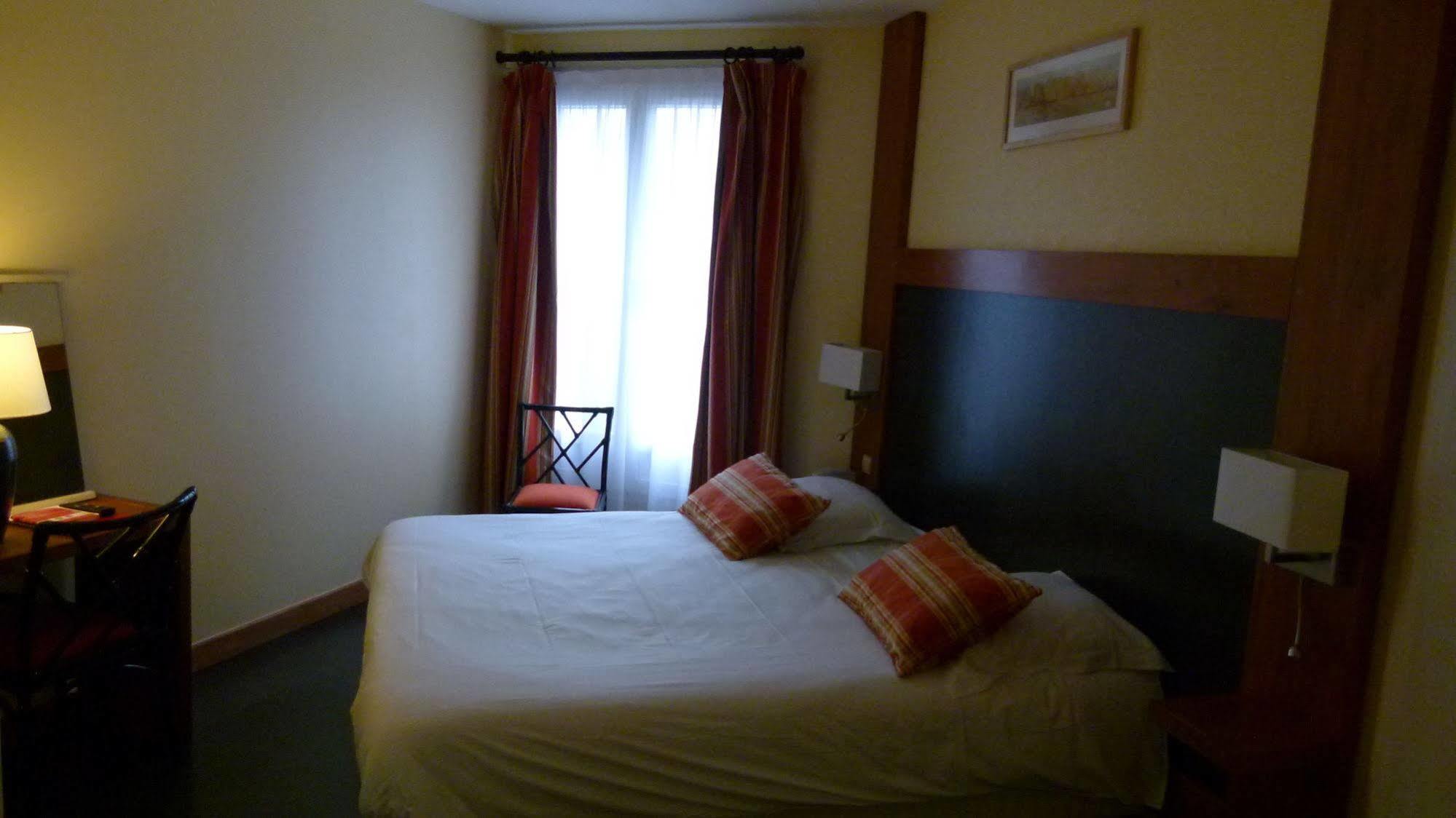 Évreux Hotel De L'Orme, Akena מראה חיצוני תמונה